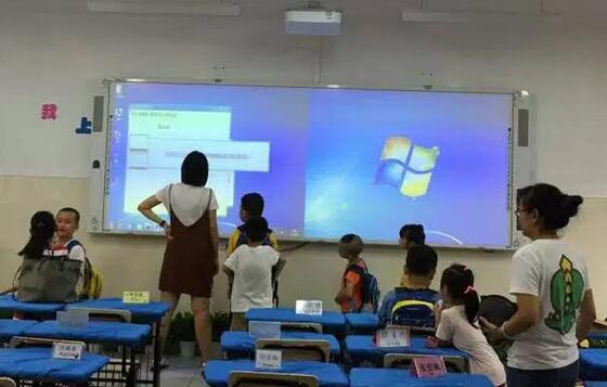 東方中原 引領(lǐng)教學(xué)設(shè)備研發(fā)新潮流，推動(dòng)行業(yè)創(chuàng)新發(fā)展