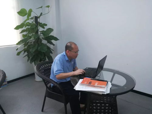 揭秘人社部發(fā)布的兩個(gè)工業(yè)機(jī)器人新職業(yè) 聚焦教學(xué)設(shè)備研發(fā)