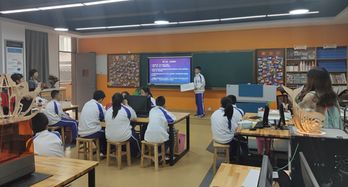 探索STEM教育新方向 中教啟星亮相2019中國STEM教育發展大會 引領教學設備研發新篇章